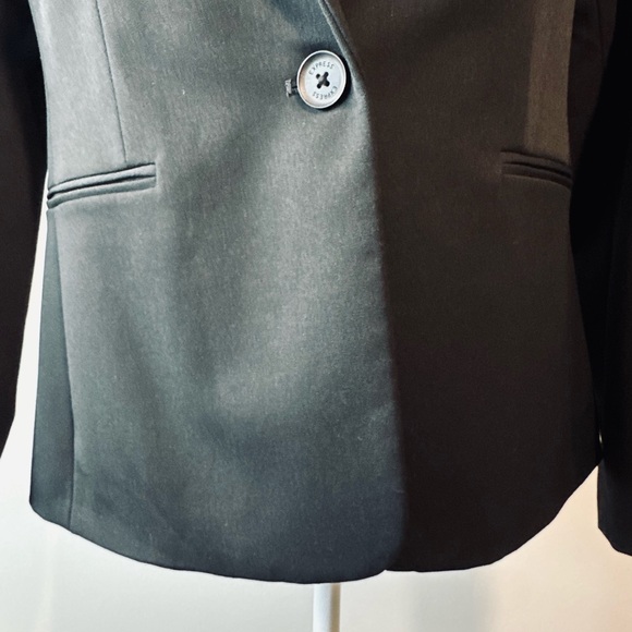 Express The Editor Studio Stretch One Button Black Women's Blazer Size 10 - Picture 7 of 16